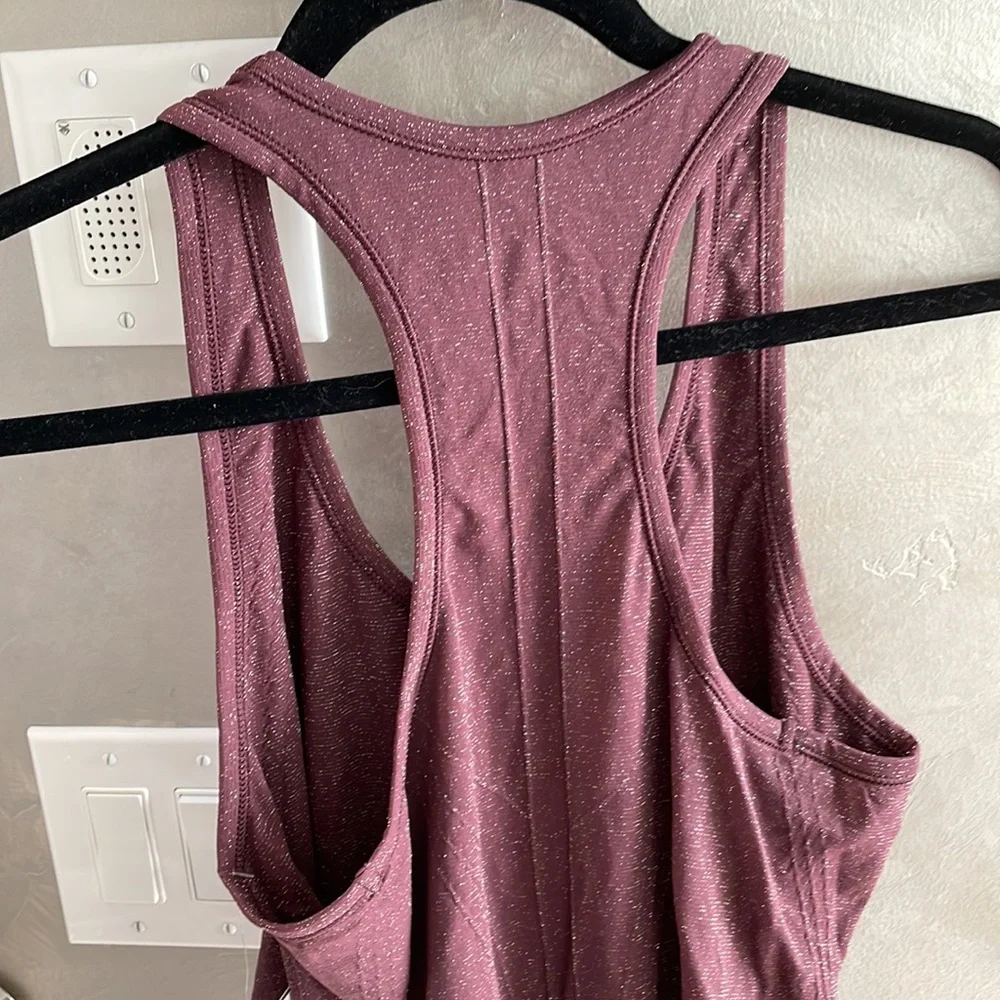 NWT Athleta Speedlight Glow Tee tank top - Picture 7 of 11